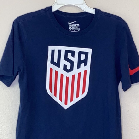 Nike Tee Athletic Cut Men's Size Small - Picture 2 of 11